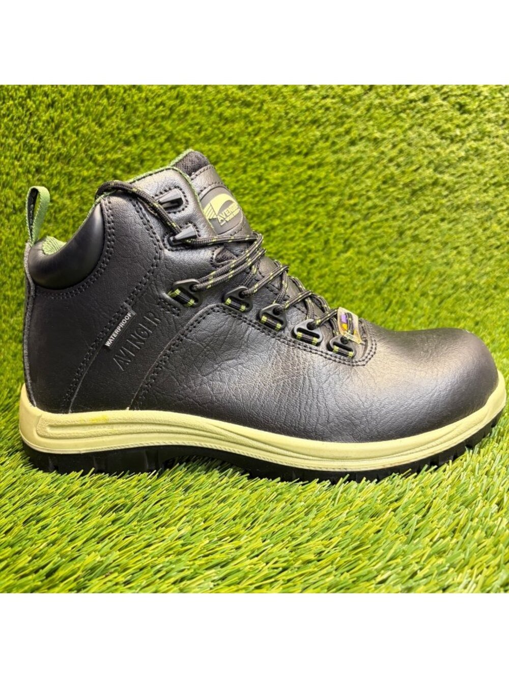 Avenger Breaker 6" Mens Size 11 Black Leather Composite Toe Safety Work Boots